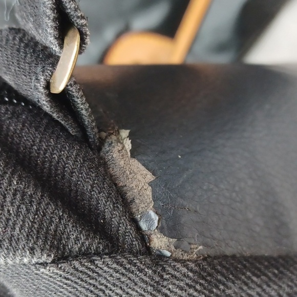 Hunting World- 2 REHAB Bags - Picture 4 of 12